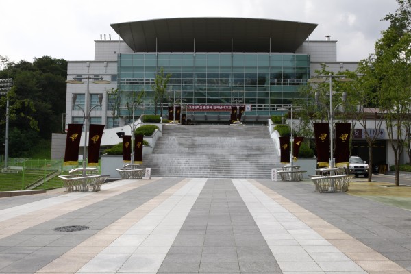 고대실내체육관 시공사진 1